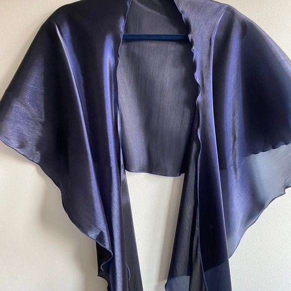 Laura Petites Formal Wedding Shawl in Sheer Navy - NWOT - Picture 9 of 10